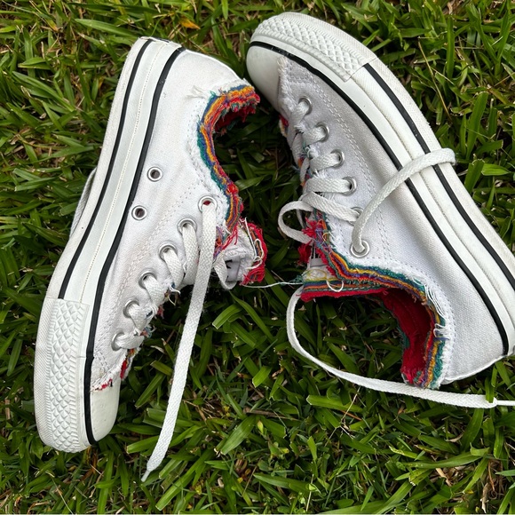 Rainbow Converse All Stars EUC GENTLY WORN 🌈 Mens 5, Women’s 7 UNISEX - Picture 9 of 10